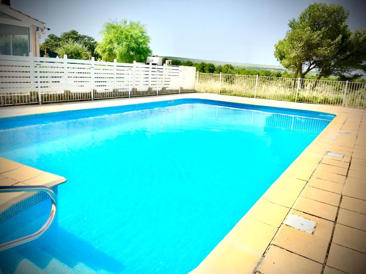De La Clape A La Mer Mon Petit Pavillon Labellise - F2- Piscine Commune - Wifi Gratuit- Parking Prive - Arrivee Autonome - 800 M Plage - Grande Terrasse Abritee Vent - Saint-Pierre-la-Mer  Eksteriør billede